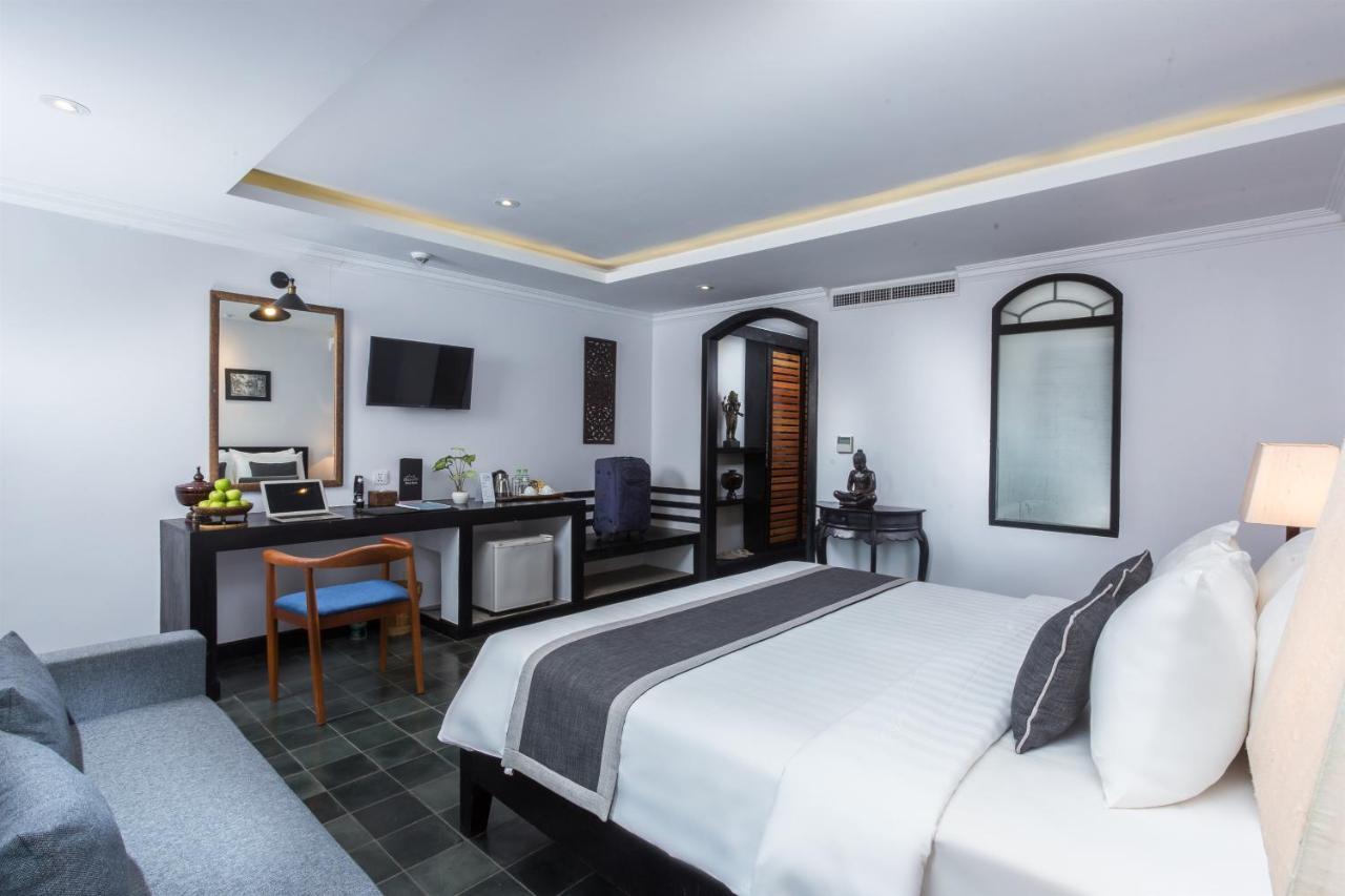 The Grand Cyclo Boutique Suite & Spa Сіємреап Екстер'єр фото